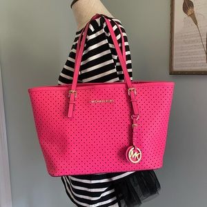 Michael Kors Jet Set Perforated Pink Tote